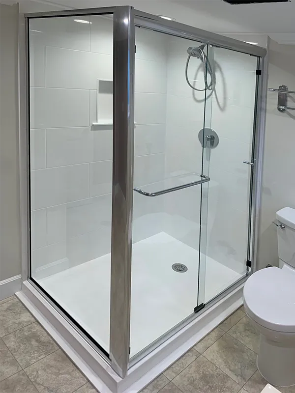 350 Deluxe Glass Shower Door