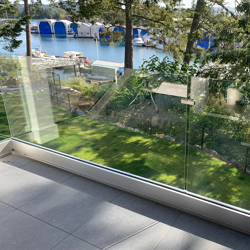 Exterior Glass Railing